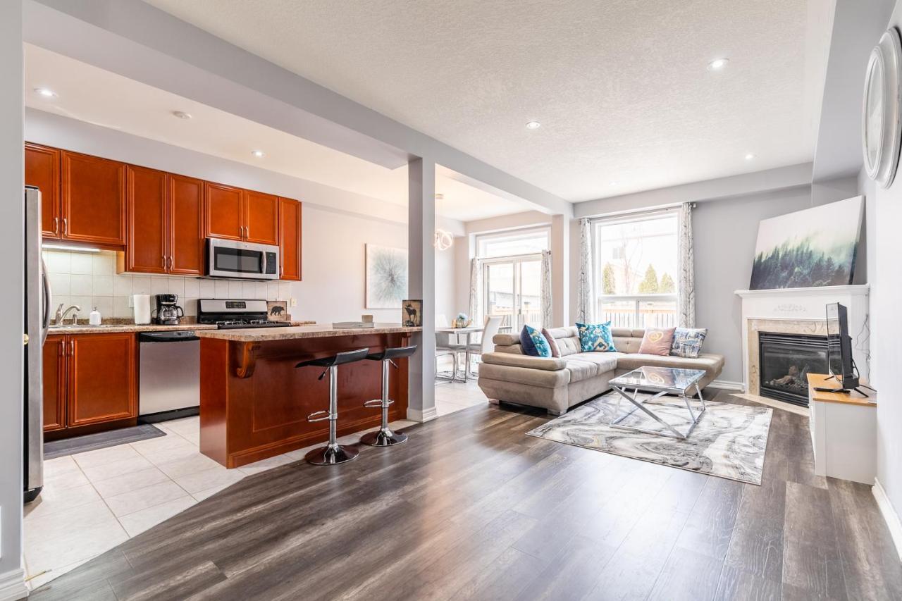 3Br 2Ba Townhomes With Hot Tub & Bbq By Globalstay Hamilton Exterior photo