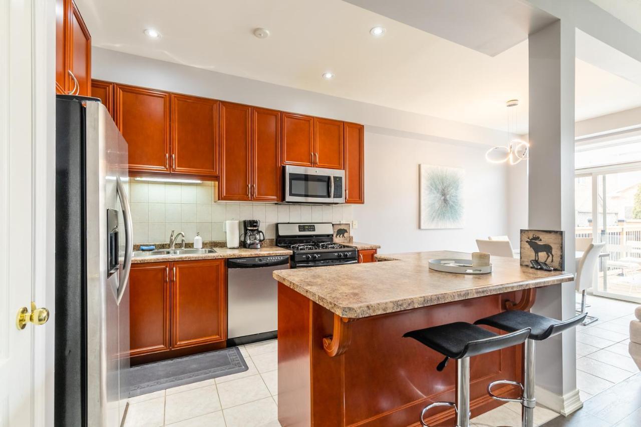 3Br 2Ba Townhomes With Hot Tub & Bbq By Globalstay Hamilton Exterior photo