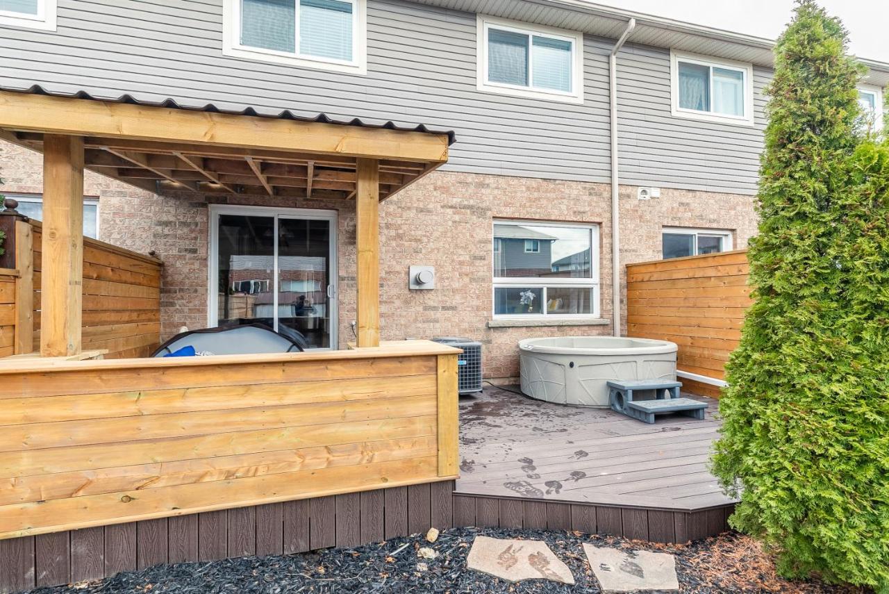 3Br 2Ba Townhomes With Hot Tub & Bbq By Globalstay Hamilton Exterior photo